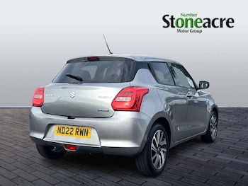 Used Suzuki Swift 2022 for sale - 79396334: Photo