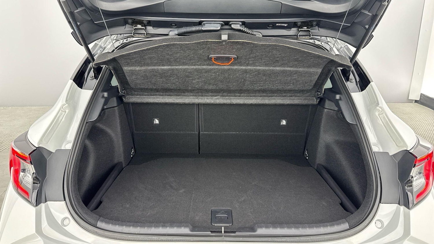 Used Toyota Corolla 2023 for sale - 76700899: Photo 10