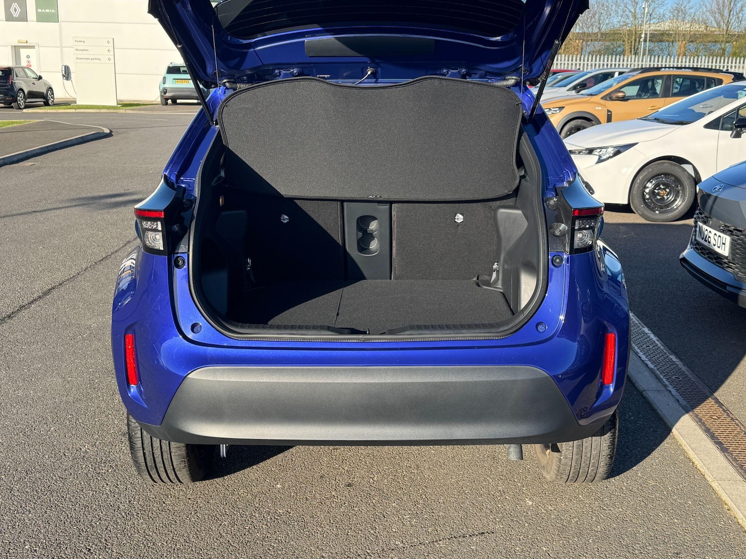 Used Toyota Yaris Cross 2024 for sale - 78034401: Photo 10