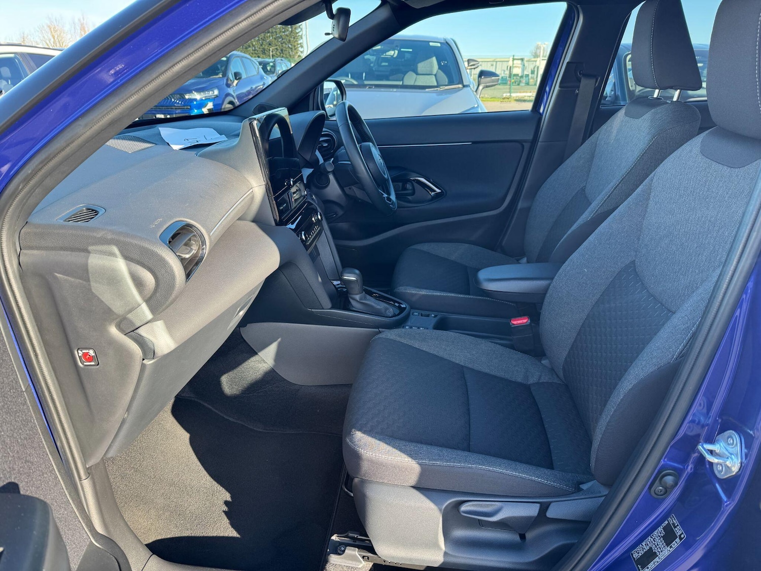 Used Toyota Yaris Cross 2024 for sale - 78034401: Photo 14