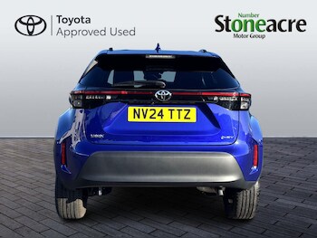 Used Toyota Yaris Cross 2024 for sale - 78034401: Photo