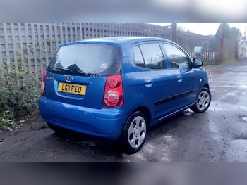 Used Kia Picanto 2011 for sale - 76521233: Photo