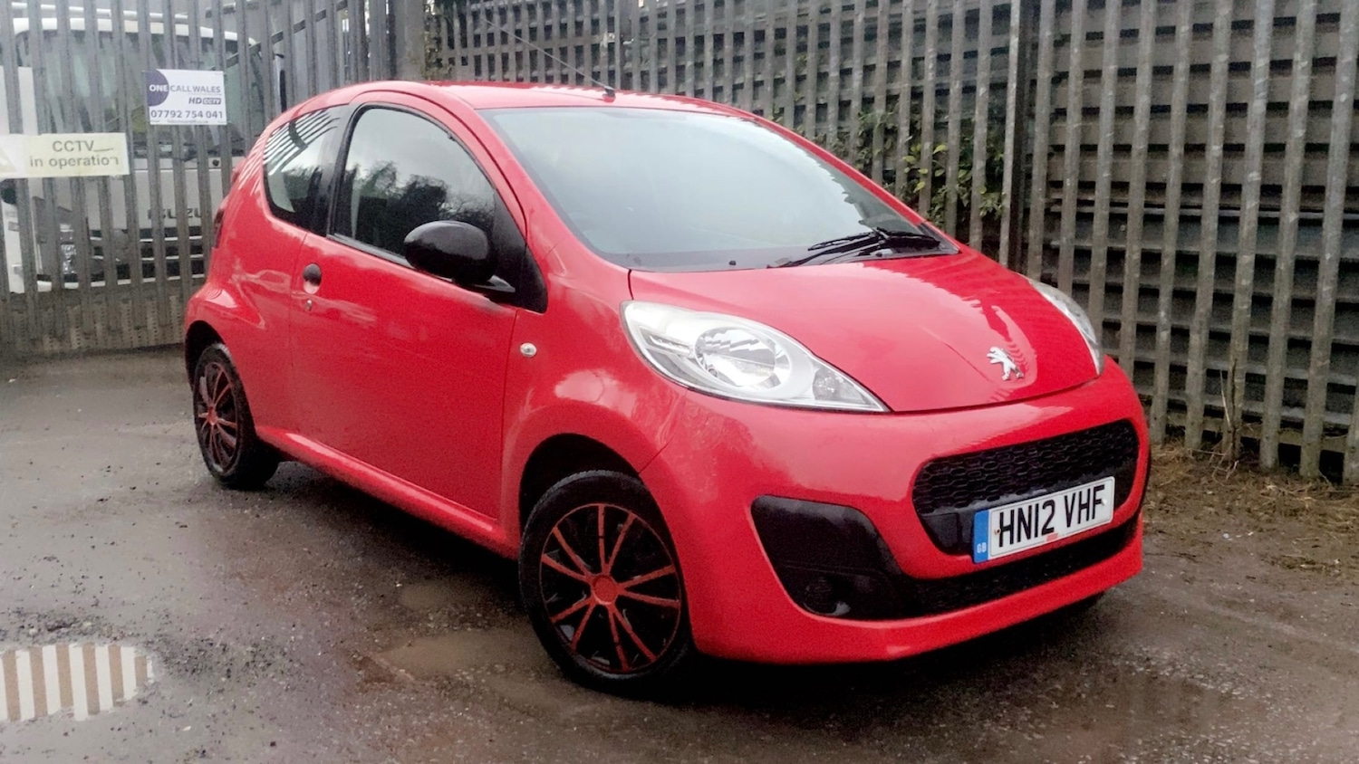 Used Peugeot 107 2012 for sale - 76666220: Photo 2