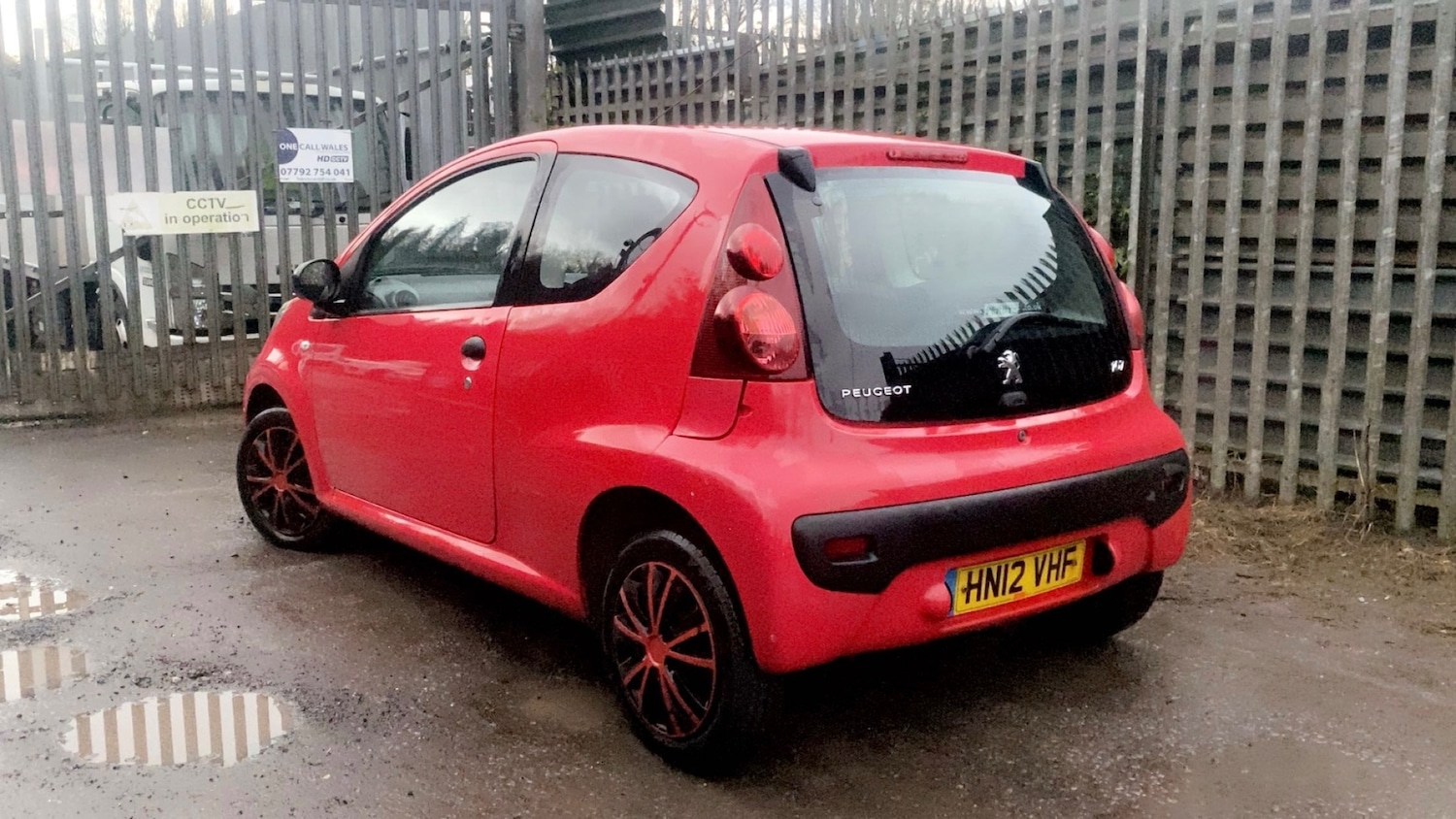 Used Peugeot 107 2012 for sale - 76666220: Photo 3