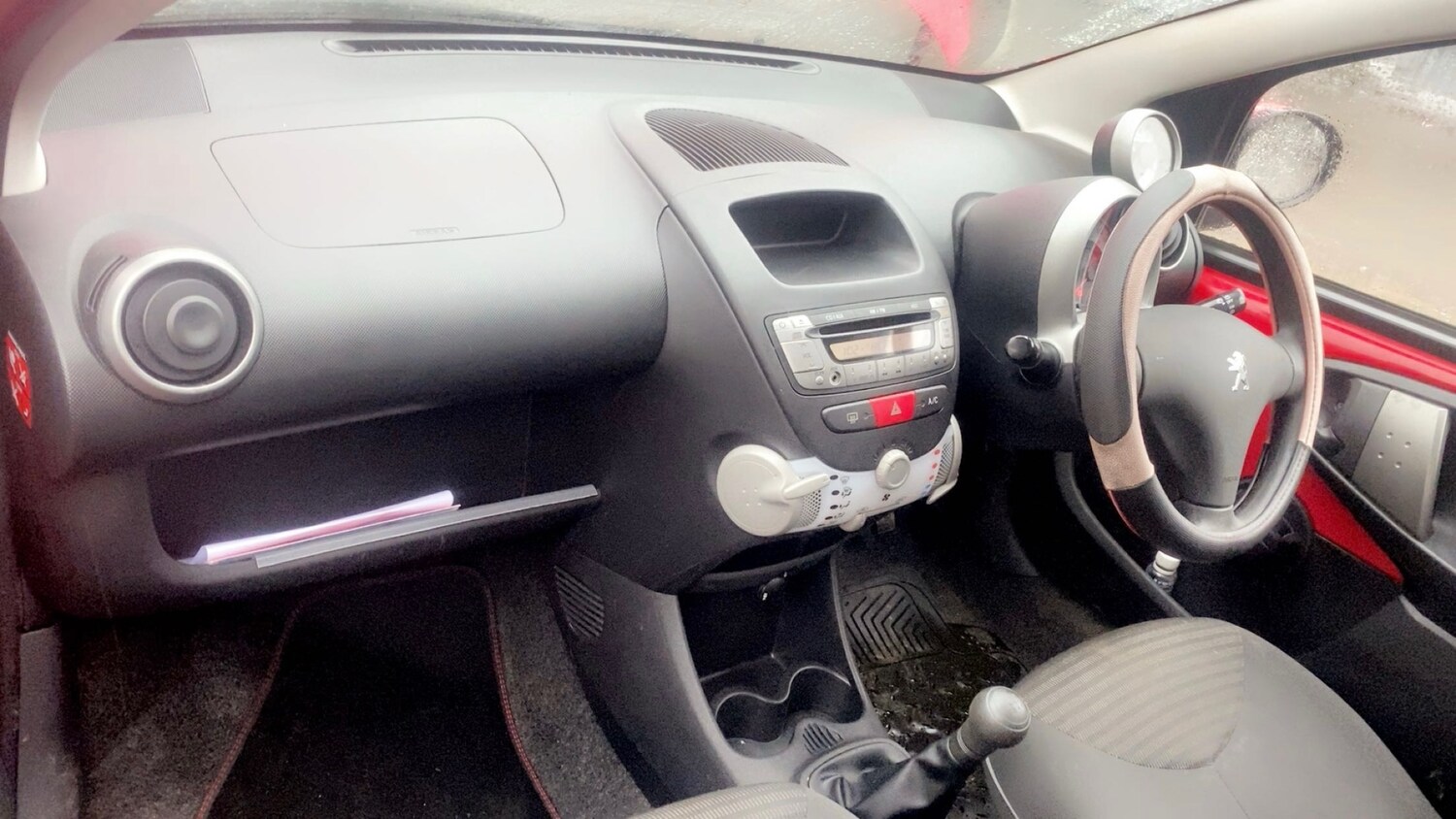 Used Peugeot 107 2014 for sale - 77881335: Photo 14