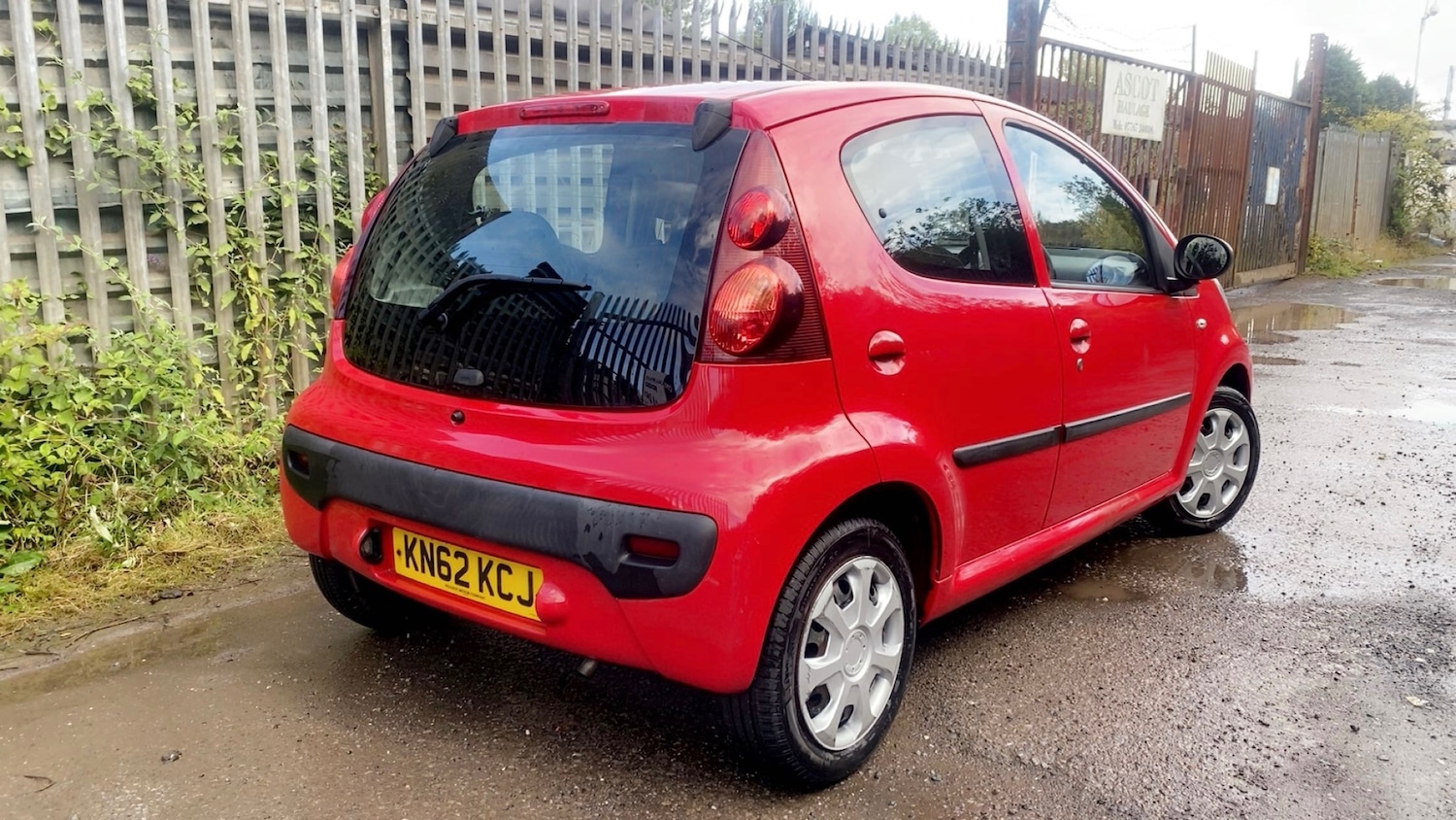 Vehicle 3