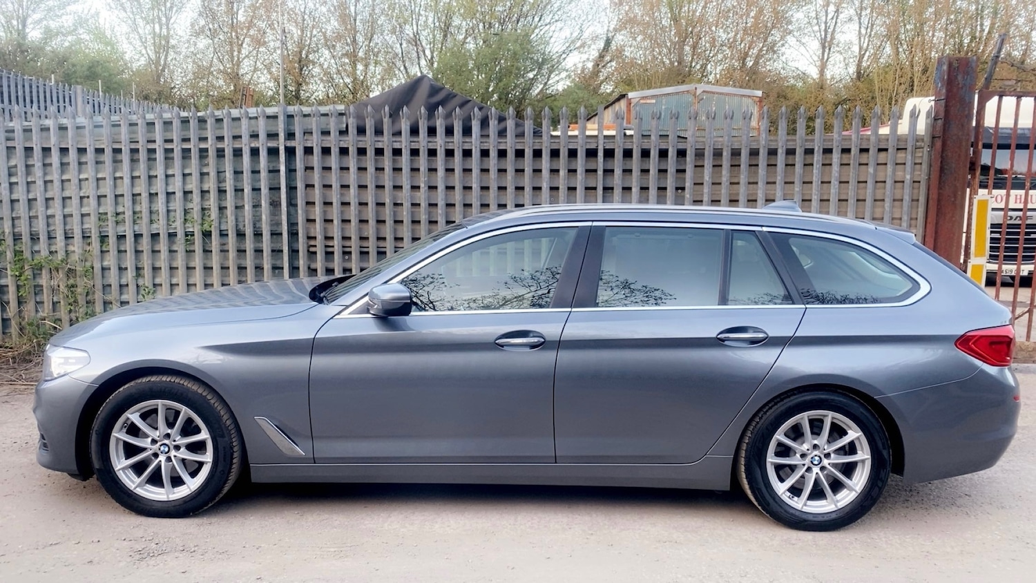 Used BMW 5 Series 2017 for sale - 78183520: Photo 5