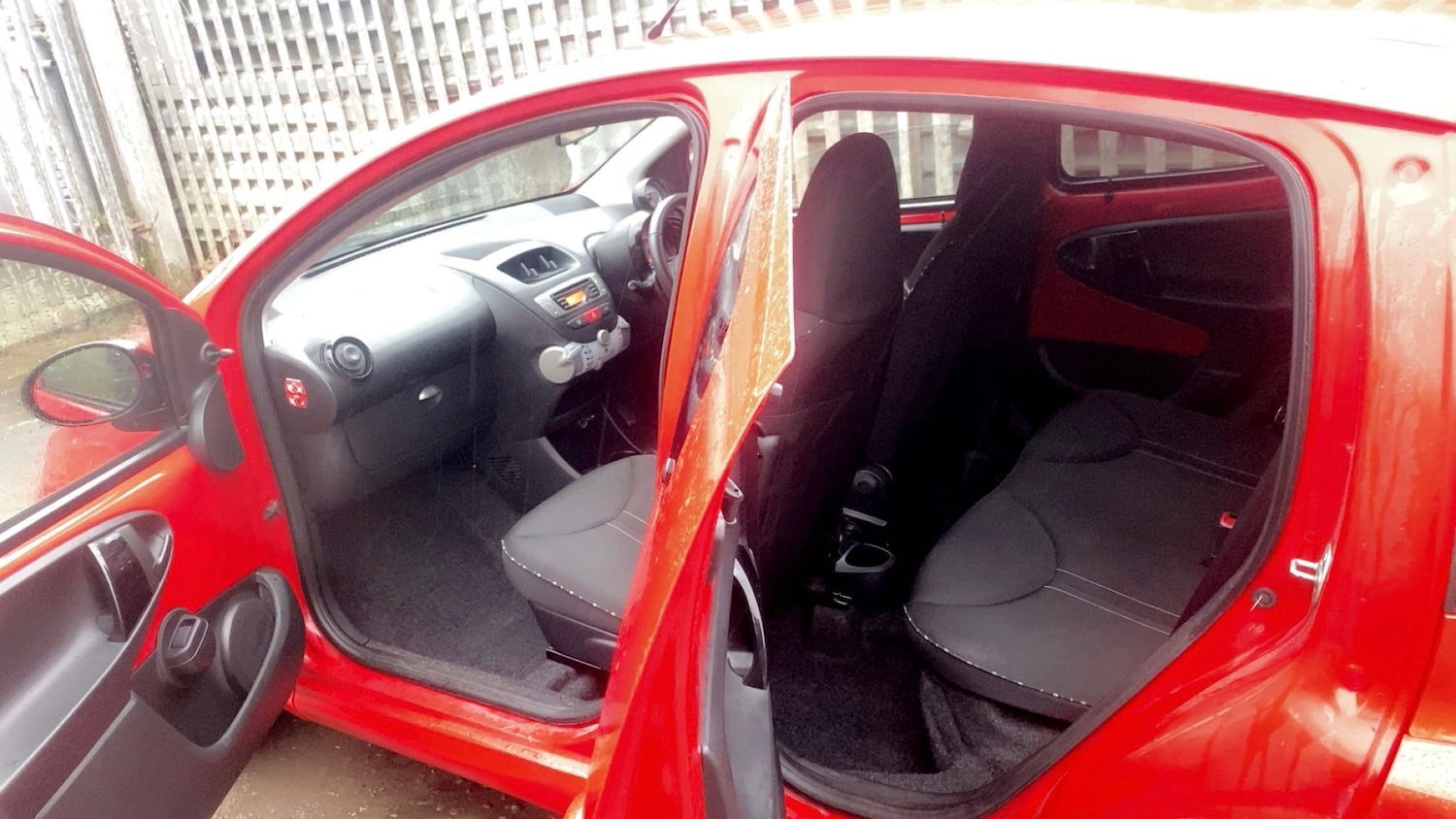 Used Citroen C1 2013 for sale - 77370904: Photo 16