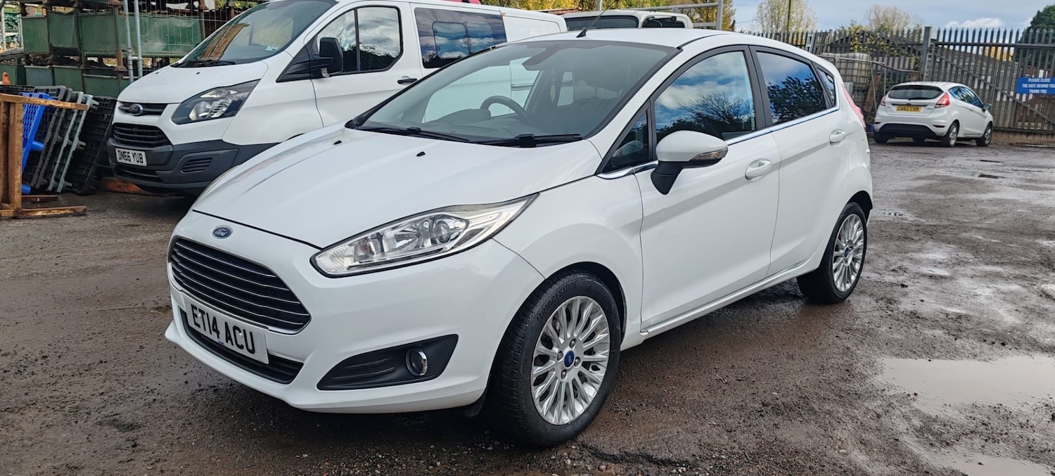 Used Ford Fiesta 2014 for sale - 76687103: Photo 1