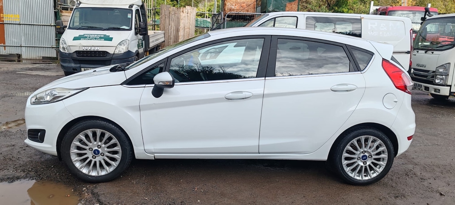Used Ford Fiesta 2014 for sale - 76687103: Photo 8