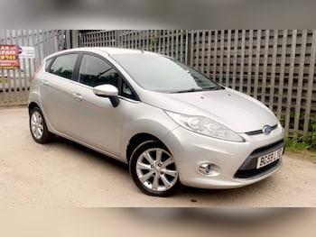 Used Ford Fiesta 2010 for sale - 78998099: Photo