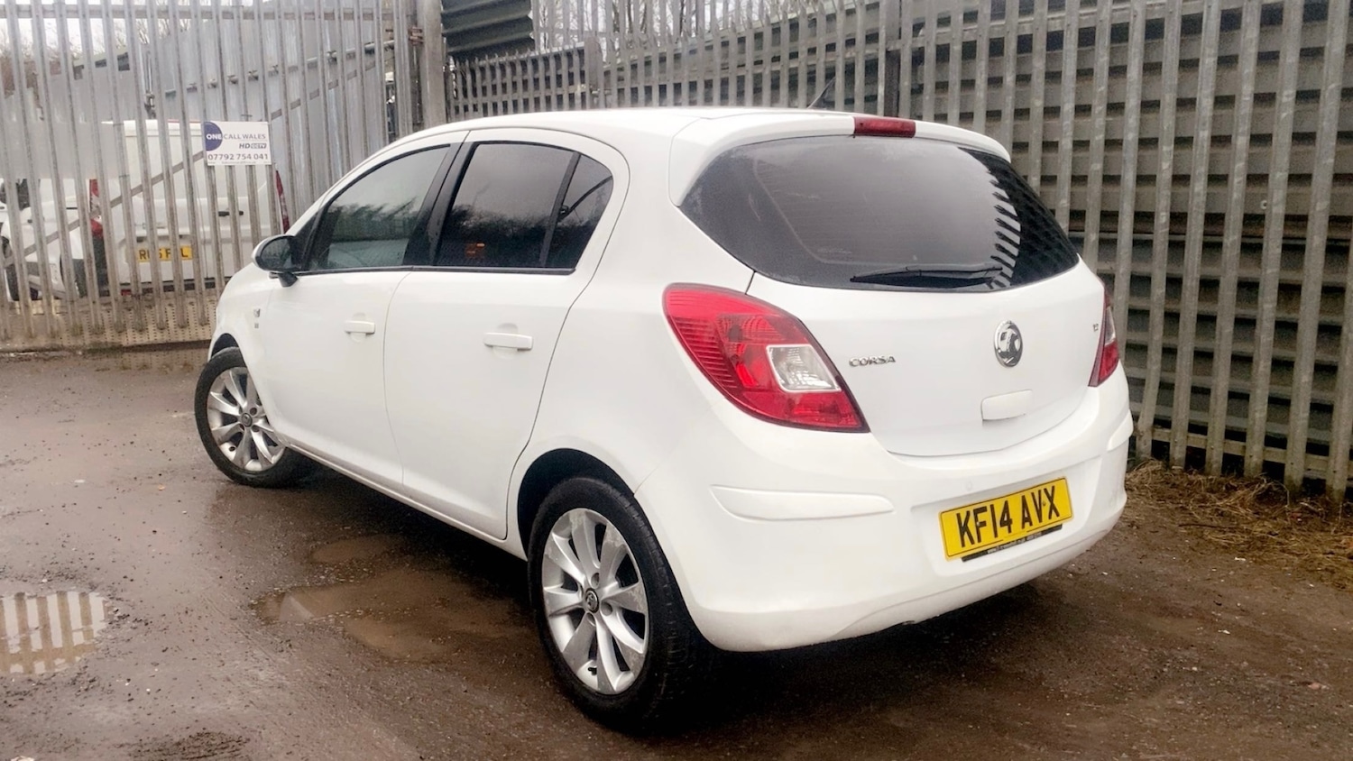 Used Vauxhall Corsa 2014 for sale - 77478255: Photo 4