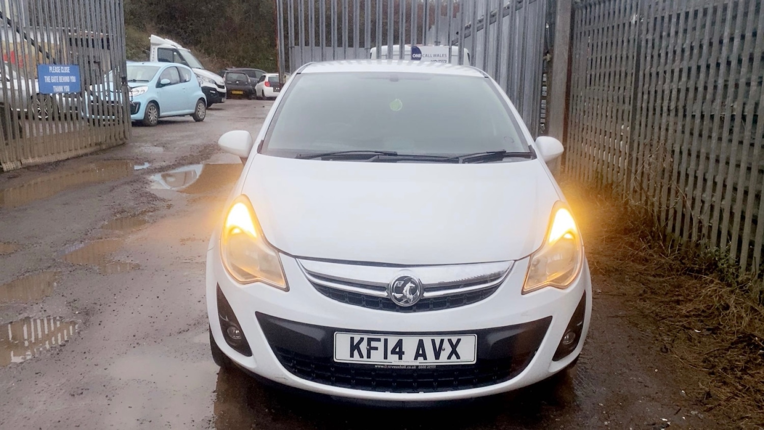 Used Vauxhall Corsa 2014 for sale - 77478255: Photo 5