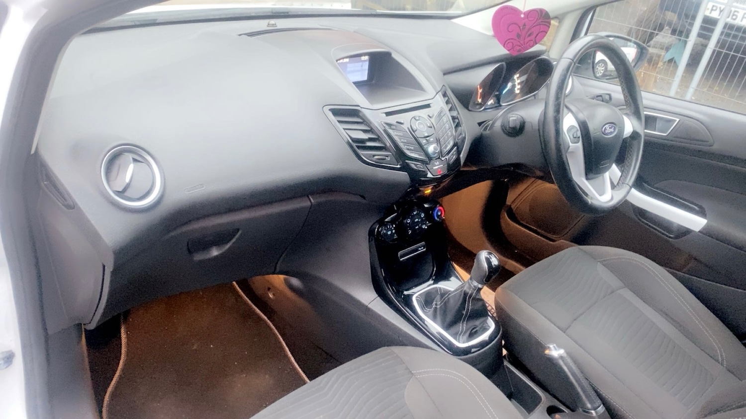 Used Ford Fiesta 2016 for sale - 77049118: Photo 15