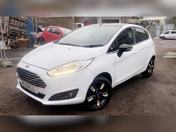 Used Ford Fiesta 2016 for sale - 77049118: Photo