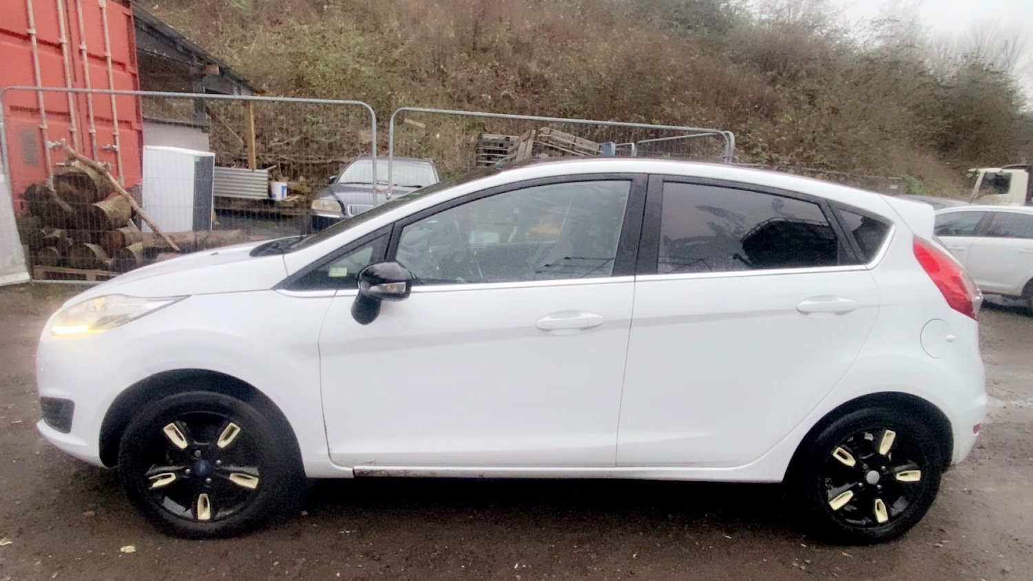 Used Ford Fiesta 2016 for sale - 77049118: Photo 5