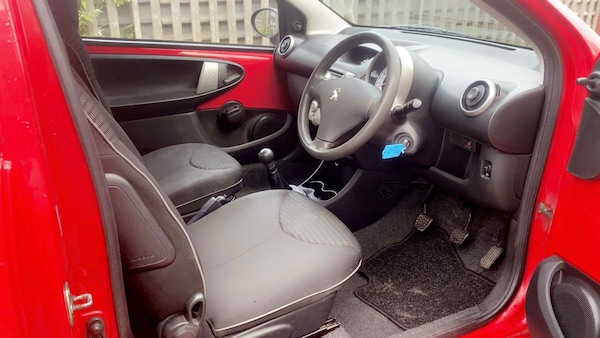 Used Peugeot 107 2012 for sale - 76316515: Photo 11