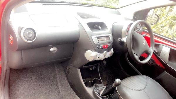 Used Peugeot 107 2012 for sale - 76316515: Photo 13