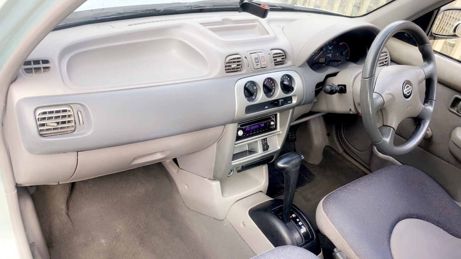 Used Nissan Micra 2001 for sale - 77793075: Photo 14