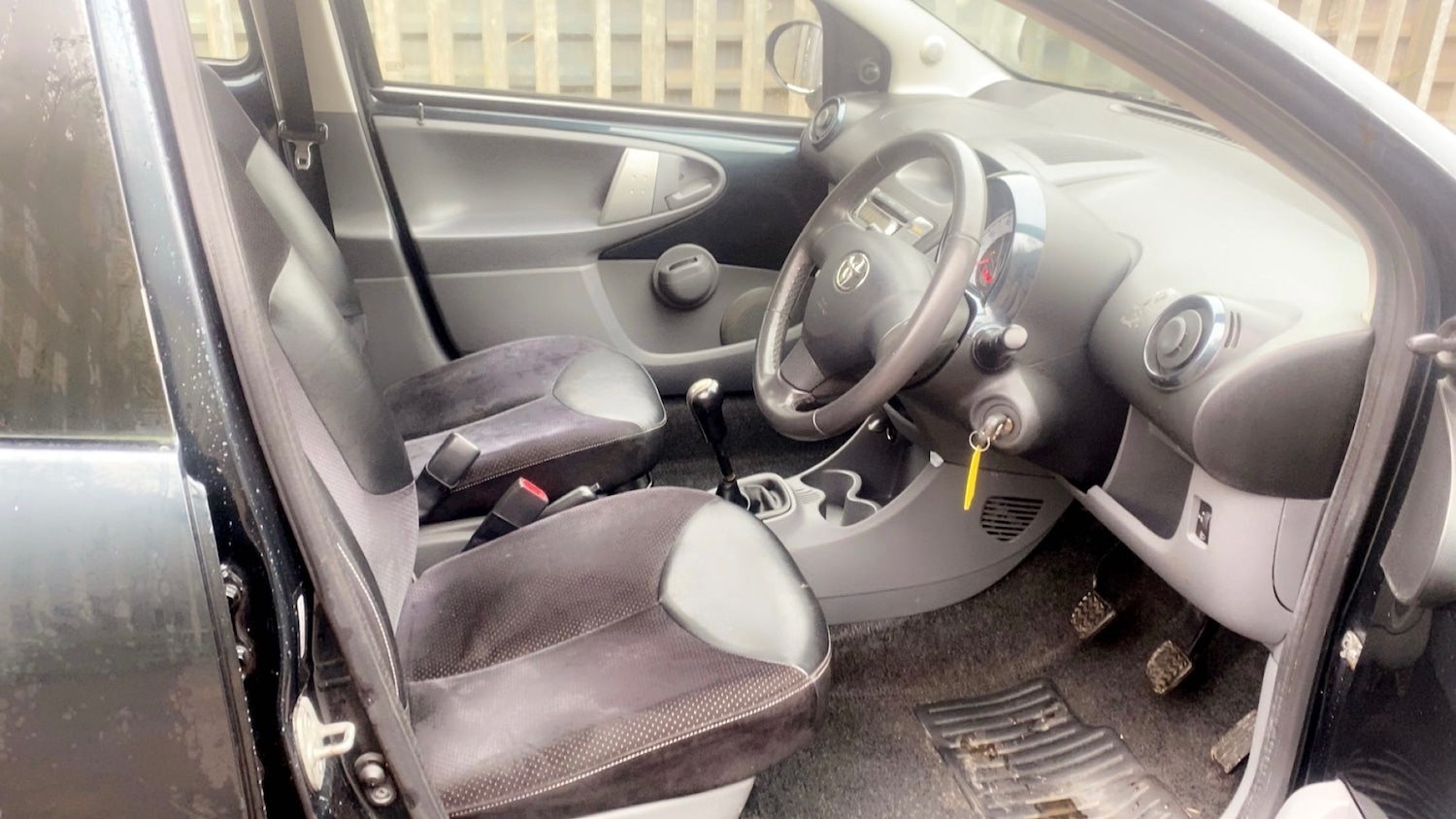 Used Toyota AYGO 2012 for sale - 77881267: Photo 11