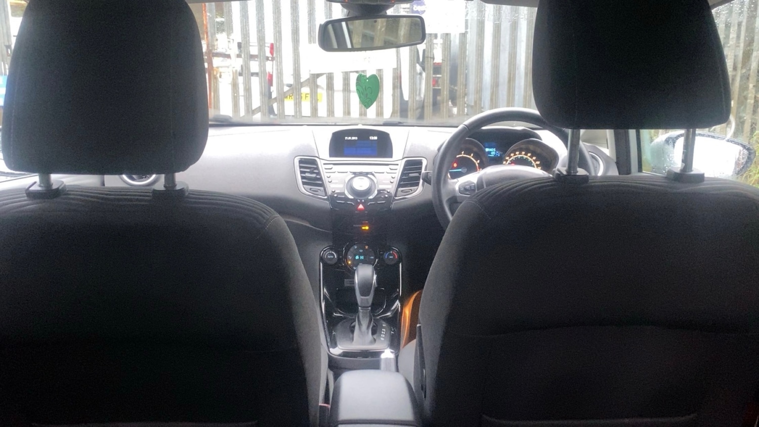 Used Ford Fiesta 2013 for sale - 76951391: Photo 13