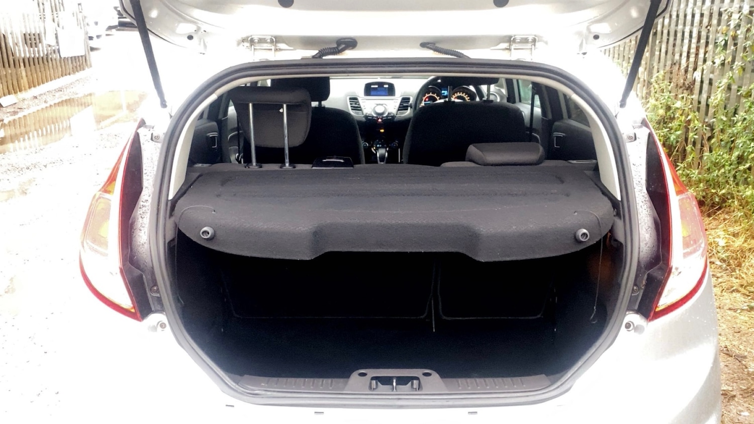 Used Ford Fiesta 2013 for sale - 76951391: Photo 14