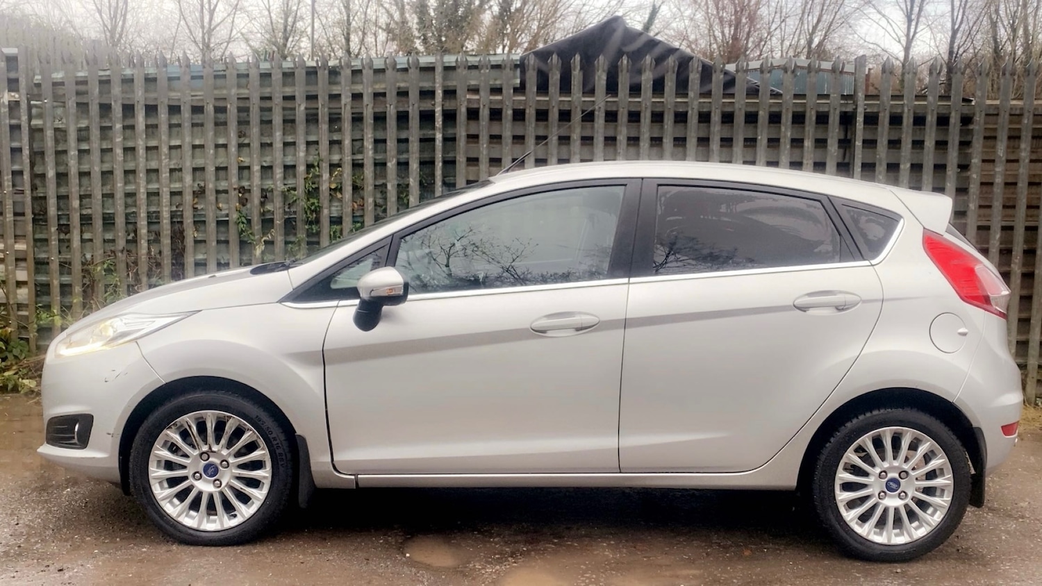Used Ford Fiesta 2013 for sale - 76951391: Photo 5