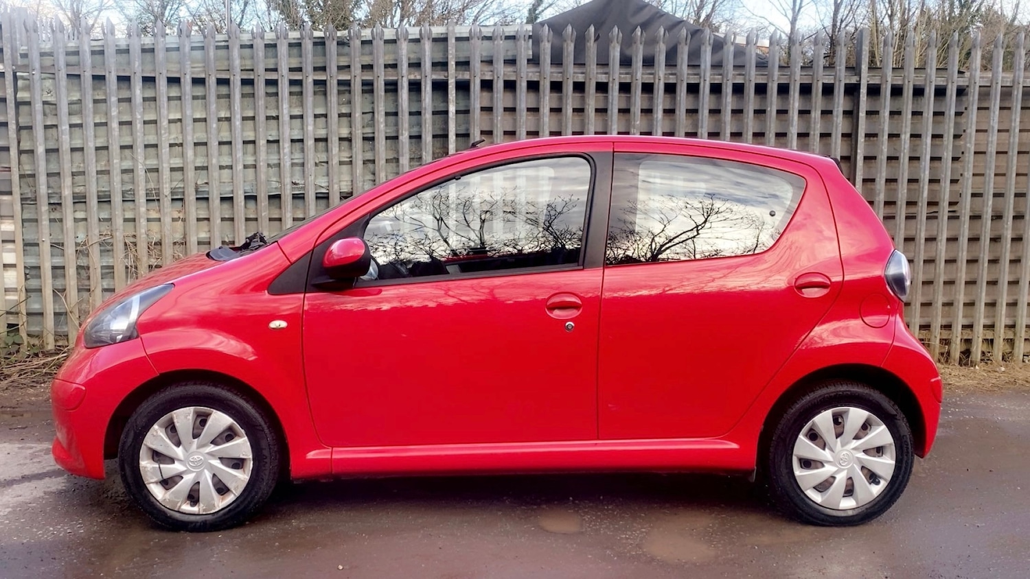 Used Toyota AYGO 2014 for sale - 77438696: Photo 8