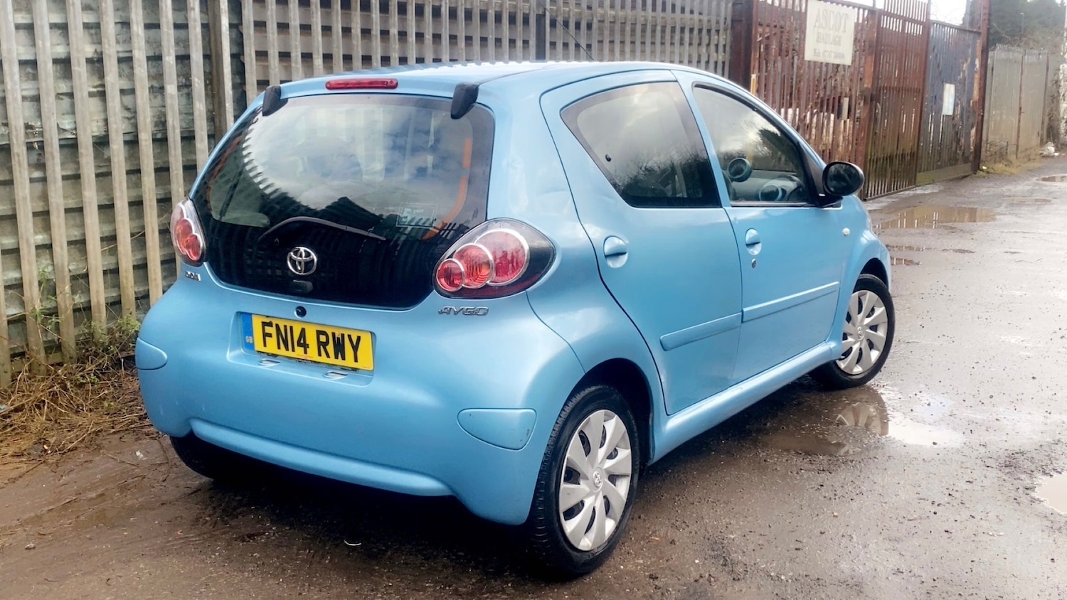 Used Toyota AYGO 2014 for sale - 77189480: Photo 6