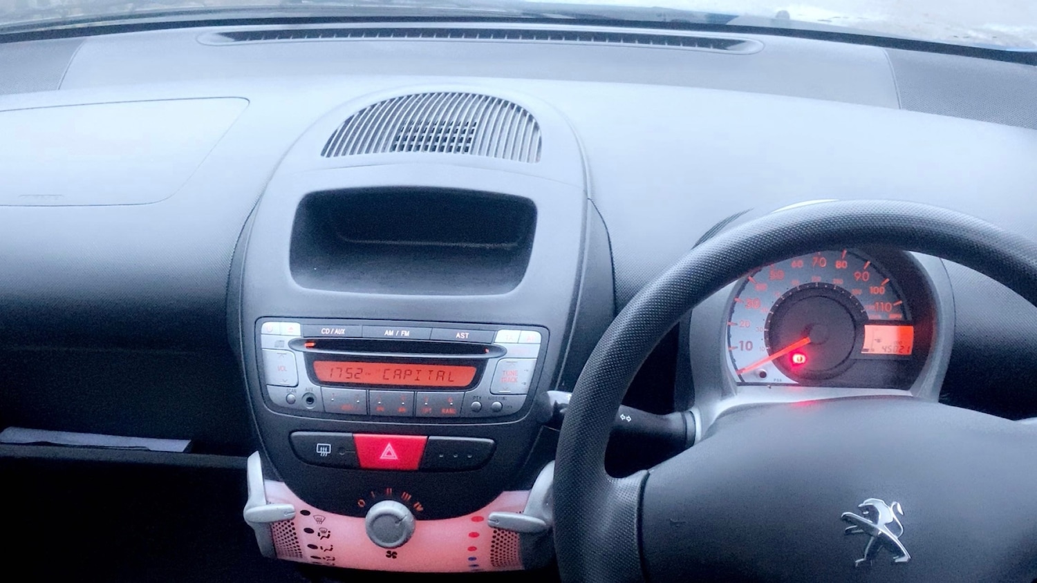 Used Peugeot 107 2013 for sale - 77409478: Photo 15