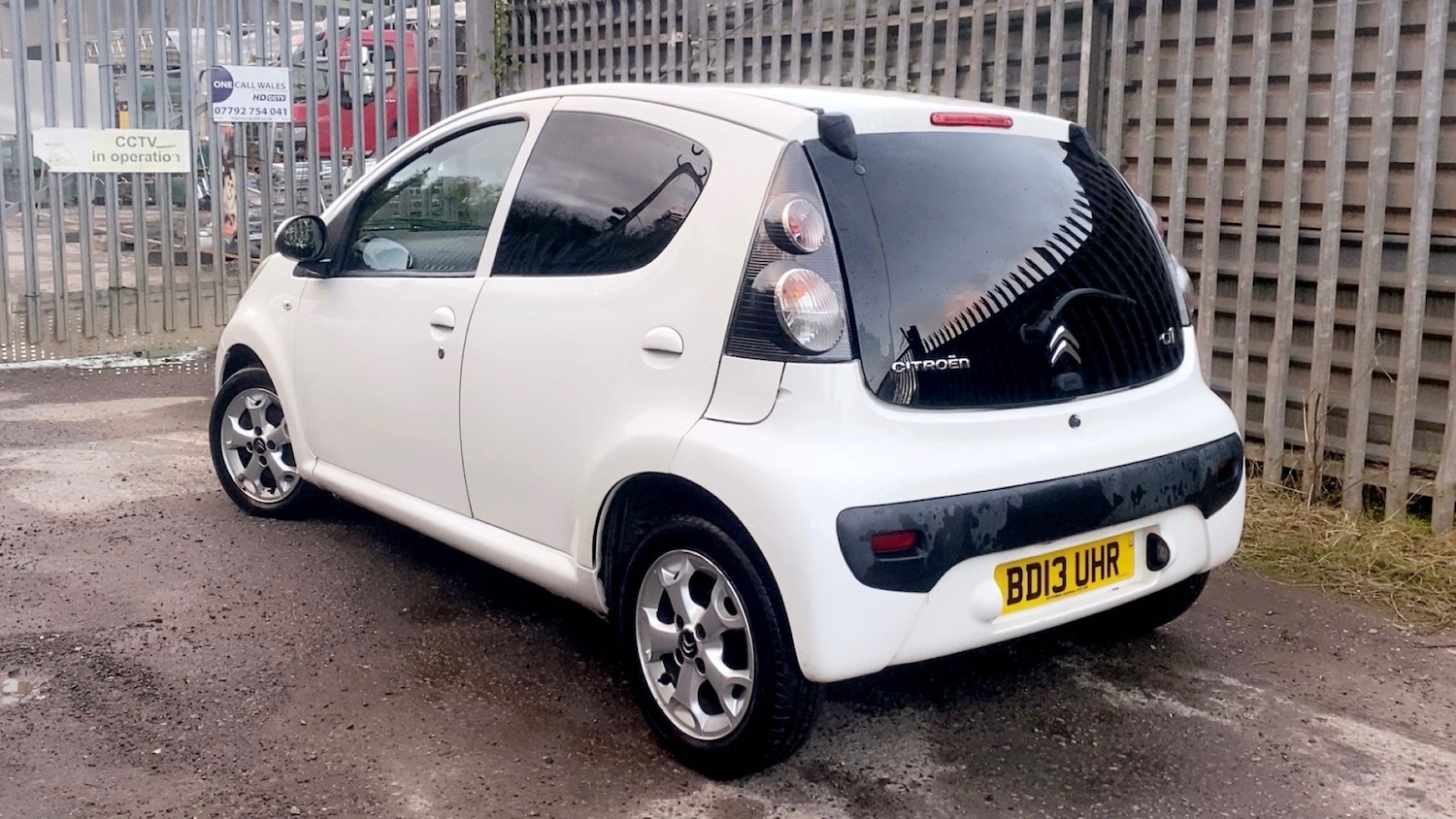 Used Citroen C1 2013 for sale - 76387410: Photo 5