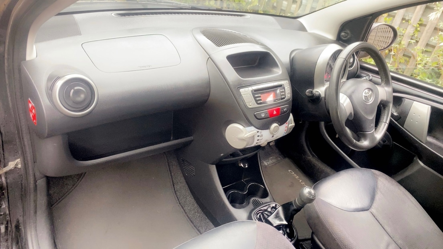 Used Toyota AYGO 2012 for sale - 77097020: Photo 15