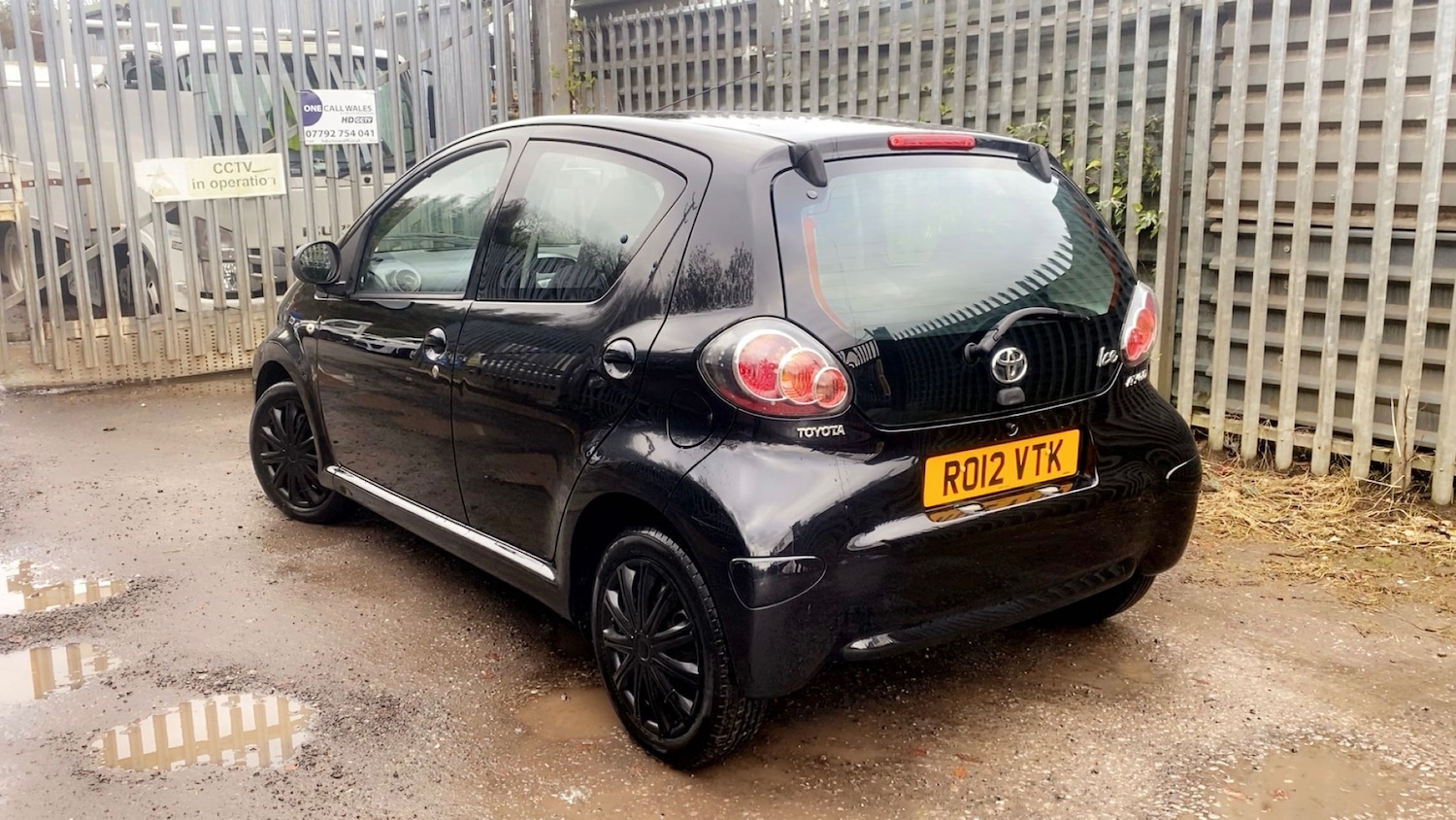 Used Toyota AYGO 2012 for sale - 77097020: Photo 4