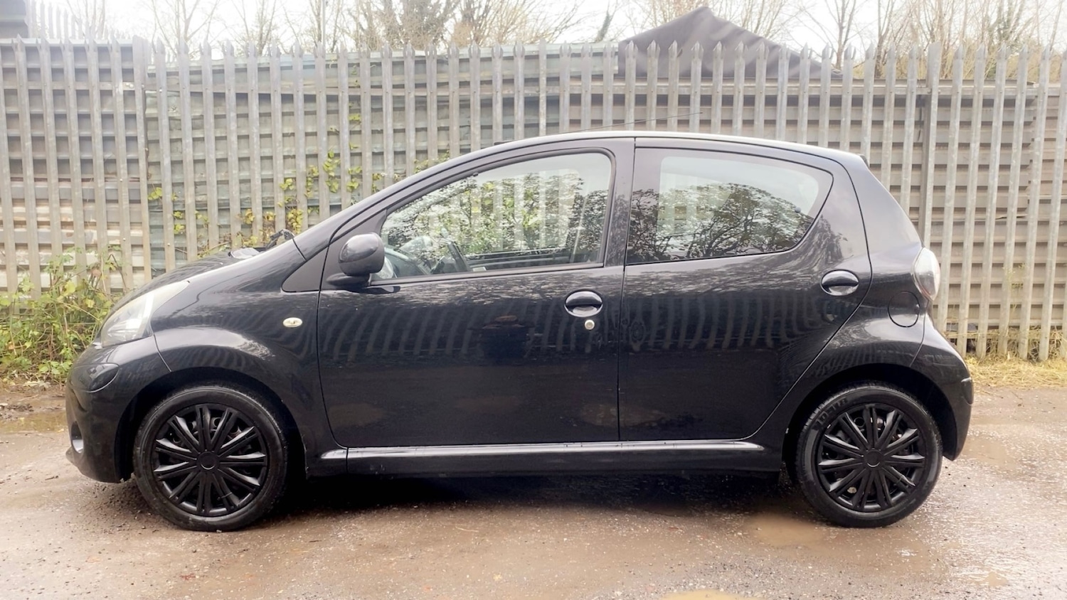 Used Toyota AYGO 2012 for sale - 77097020: Photo 7