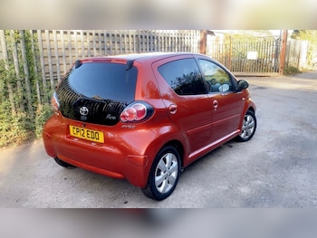 Used Toyota AYGO 2012 for sale - 79483470: Photo