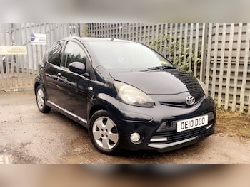 Used Toyota AYGO 2010 for sale - 76618792: Photo