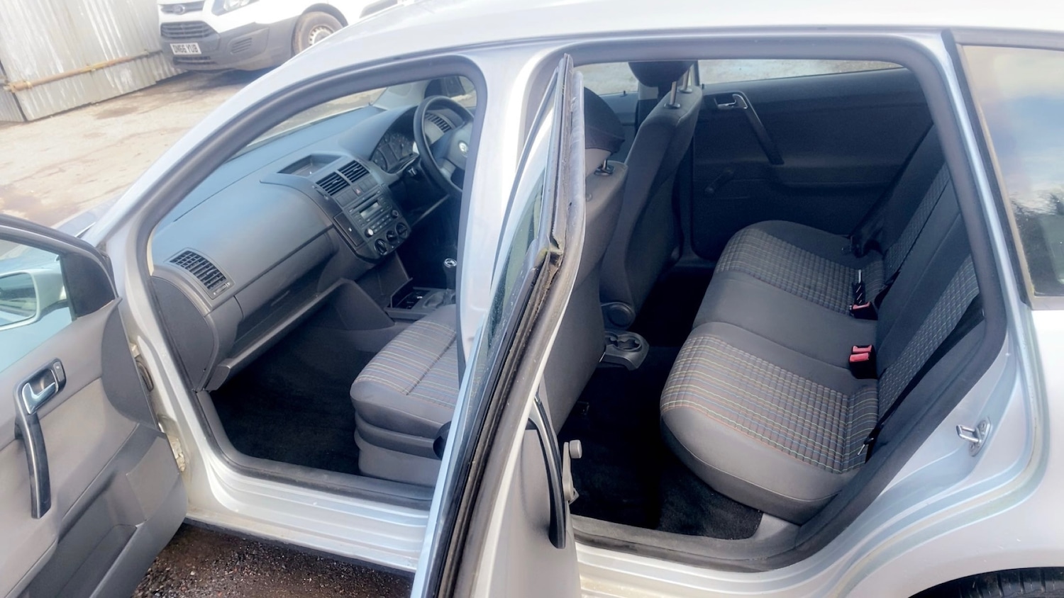 Used Volkswagen Polo 2007 for sale - 78026861: Photo 14