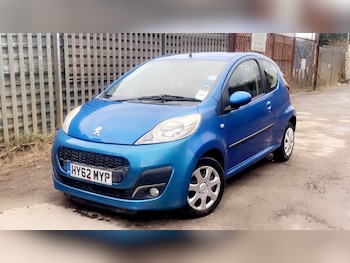 2012 (62) - 1.0 Active 3dr