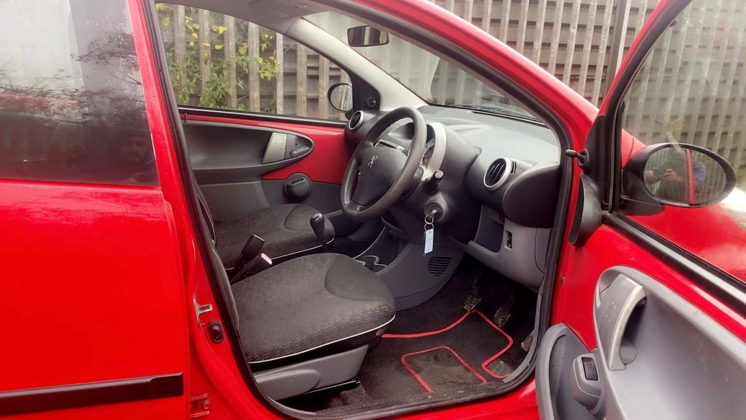 Used Peugeot 107 2010 for sale - 76863701: Photo 10