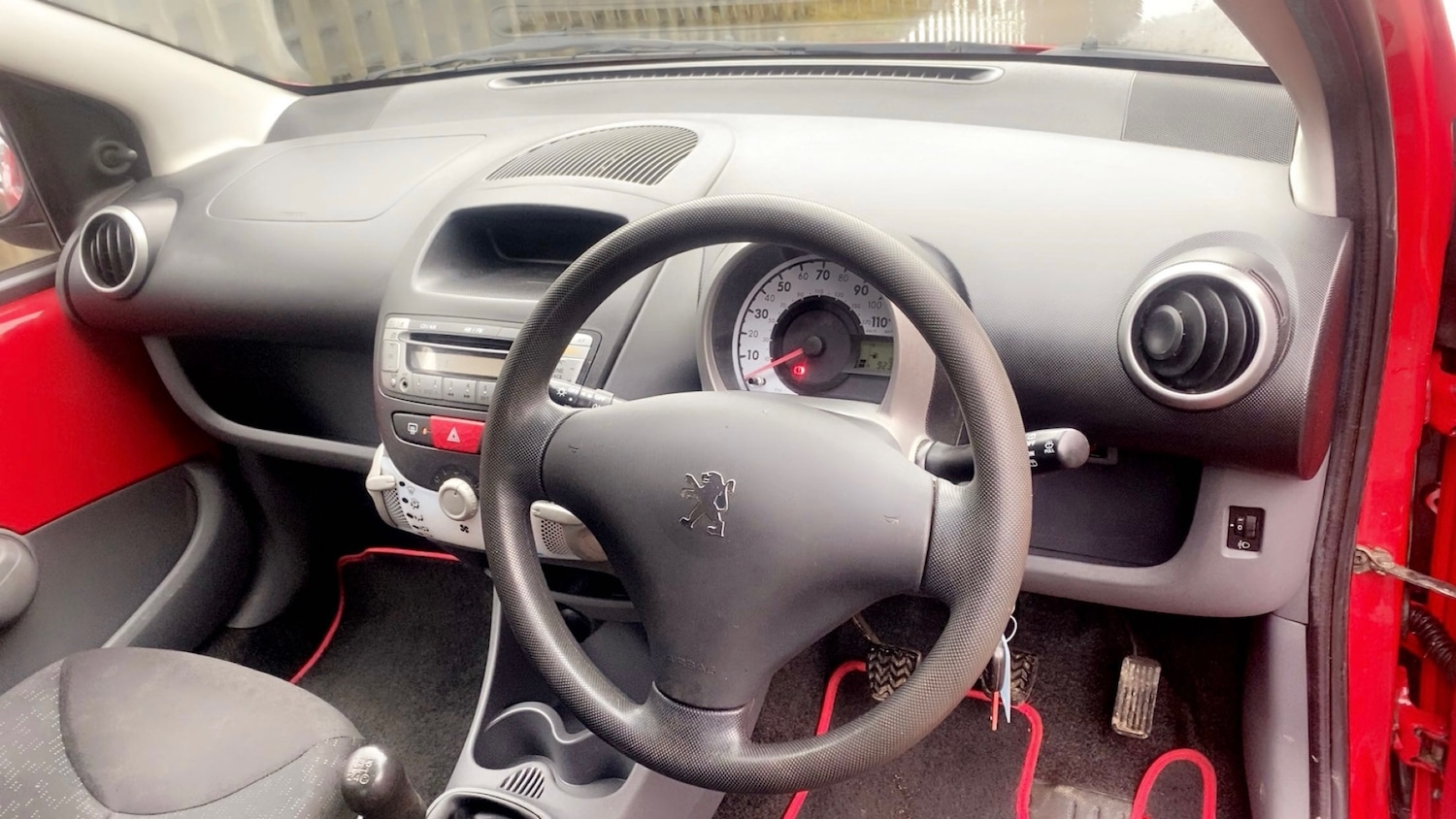Used Peugeot 107 2010 for sale - 76863701: Photo 11