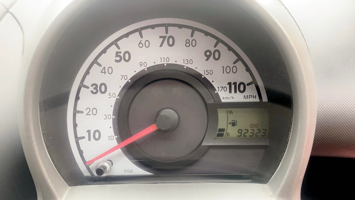 Used Peugeot 107 2010 for sale - 76863701: Photo 9