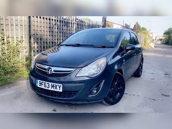 Vauxhall - Corsa
