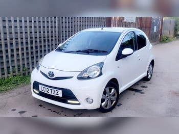 Used Toyota AYGO 2012 for sale - 79168216: Photo