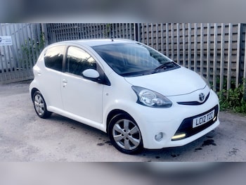 Used Toyota AYGO 2012 for sale - 79168216: Photo