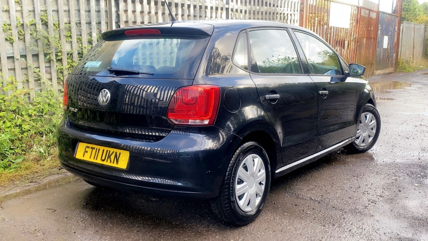 Used Volkswagen Polo 2011 for sale - 76431061: Photo 6