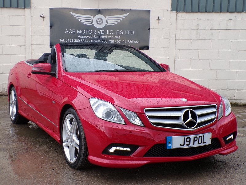 Used Mercedes-Benz E Class 2010 for sale - 76280464: Photo 1