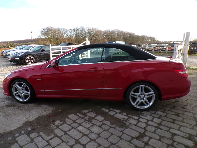 Used Mercedes-Benz E Class 2010 for sale - 76280464: Photo 28