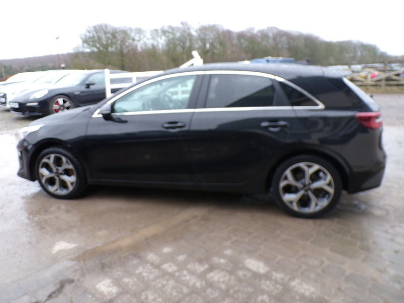 Used Kia Ceed 2019 for sale - 77384839: Photo 4