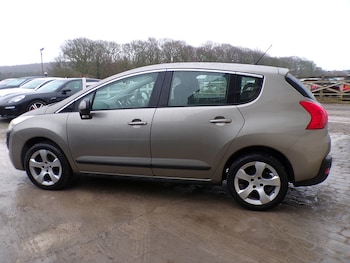 Used Peugeot 3008 2012 for sale - 79434618: Photo