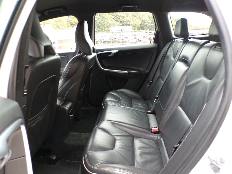 Used Volvo XC60 2014 for sale - 76034845: Photo 16